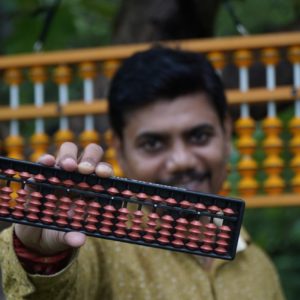 Learn abacus online with Hiten