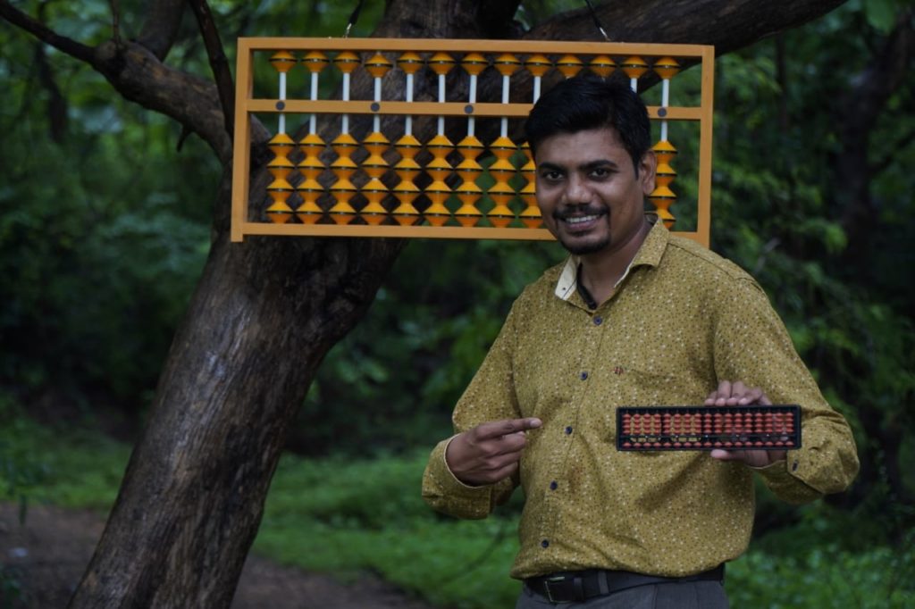 Learn abacus online with Hitendra